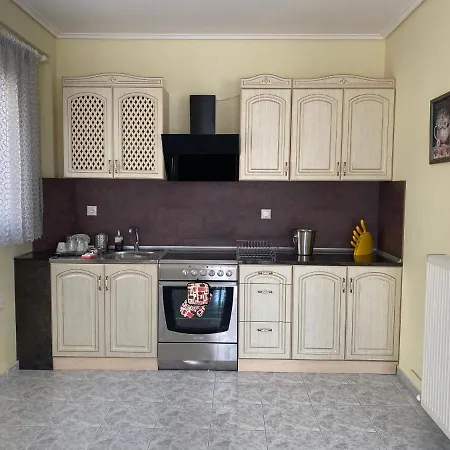 Πανσιόν Ava Summer House Nea Iraklitsa