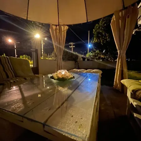 Ava Summer House